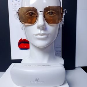 SWAROVSKI Square Gold Shades